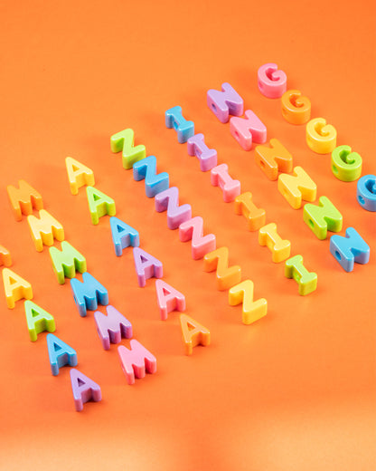 26 Pcs Cute Large Letter Beads, 20mm Jumbo Square Acrylic Letter Beads, Big Letter Beads for Bracelets, Necklaces, Bagcharms, Shoelaces, Keychains, Lanyards, Letter Charms for Craft